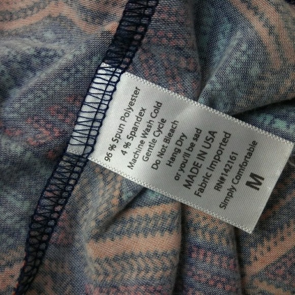 LULAROE Madison Medium Geometric Print Skirt - Picture 6 of 6